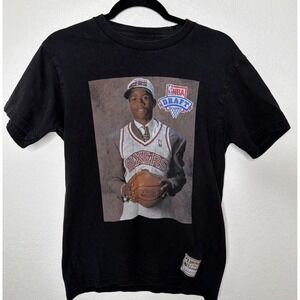 Mitchell & Ness Allen Iverson T-Shirt Size S Black NBA Draft Sixers Graphic Tee